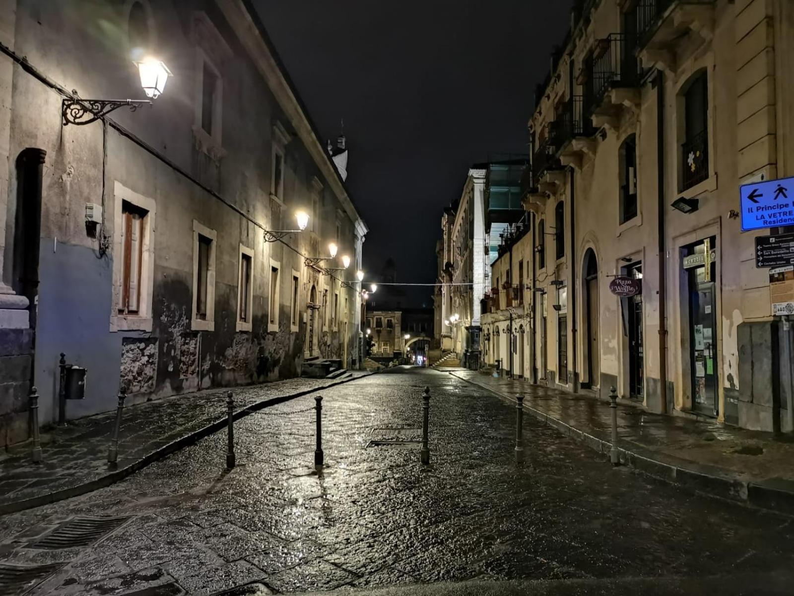 Bed and Breakfast Residenza Del Turista Catania Exterior foto