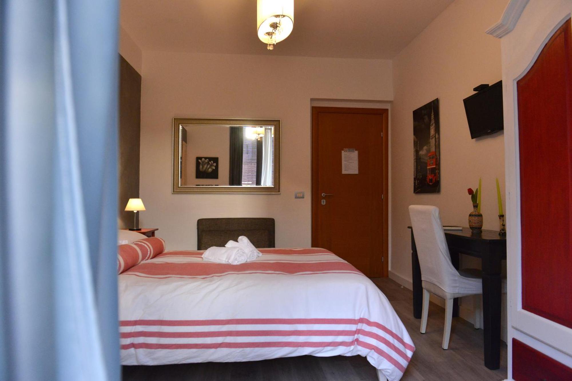 Bed and Breakfast Residenza Del Turista Catania Exterior foto